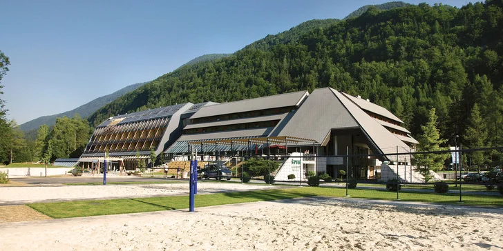 4* hotel pri Triglave: Slovinsko s polpenziou a neobmedzeným relaxom v troch bazénoch
