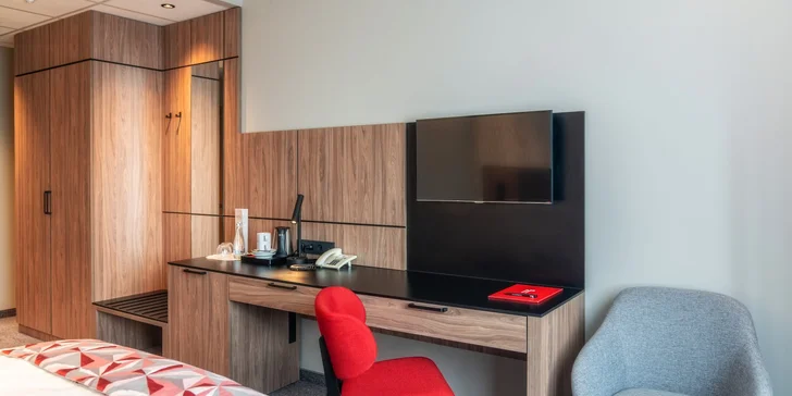 4* pobyt v centre Vroclavu: hotel priamo pri rieke Odra, raňajky a možnosť sauny