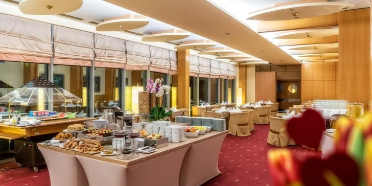 4* pobyt v centre Vroclavu: hotel priamo pri rieke Odra, raňajky a možnosť sauny