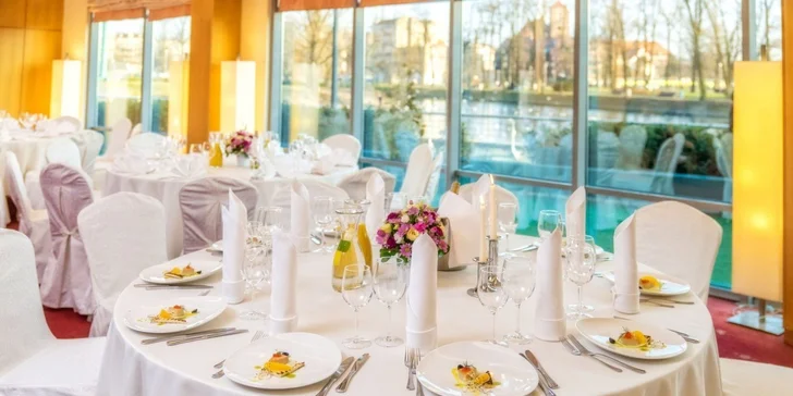 4* pobyt v centre Vroclavu: hotel priamo pri rieke Odra, raňajky a možnosť sauny