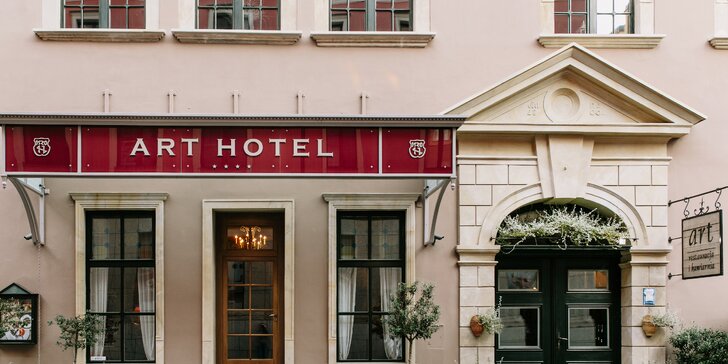 Art hotel v centre poľského Vroclavu: elegantné izby, uznávaná reštaurácia a raňajky v cene