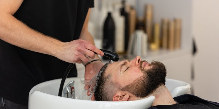 Pánsky strih alebo barber strih aj s úpravou brady