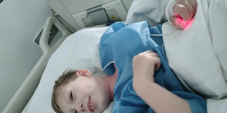 Nádej na ľahší život pre Kamilku a jej rodinu: Pomoc s napredovaním a liečbou ťažkej genetickej epilepsie