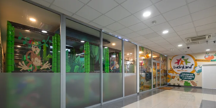 Kúzelný LuckyLand: Neobmedzený vstup do detskej kaviarne a herne