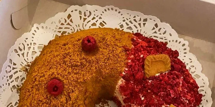 Domáce donuty aj s kávičkou alebo obrovský 900 gramový XXL Donut