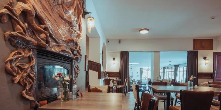 Horský hotel v Nízkych Beskydoch: vstup do soľnej jaskyne, v ponuke polpenzia aj jazda na koni