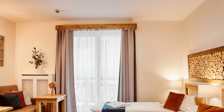 Pobyt v poľskej Ustroni: izba s výhľadom na hory alebo apartmán, raňajky či polpenzia, wellness aj privátne