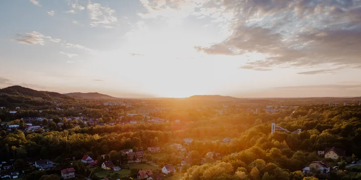 Pobyt v poľskej Ustroni: hrejivé izby s výhľadom, strava, wellness