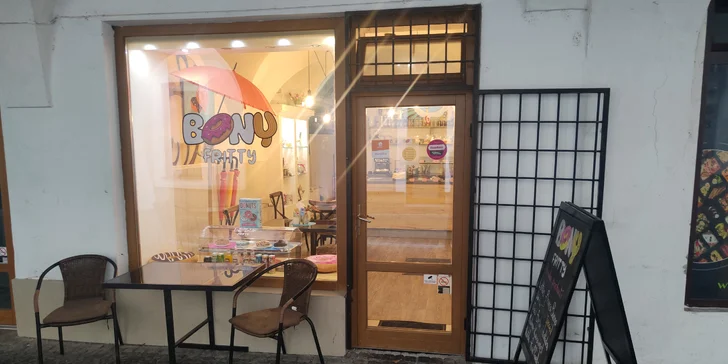 Domáce donuty aj s kávičkou alebo obrovský 900 gramový XXL Donut