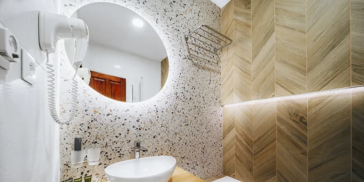 Štýlový hotel v úplnom centre Levoče: polpenzia, wellness, história aj skipasy v ponuke