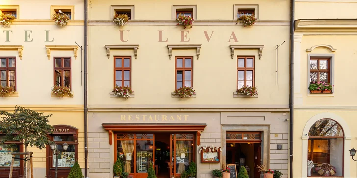 Štýlový hotel v úplnom centre Levoče: polpenzia, wellness, história aj skipasy v ponuke
