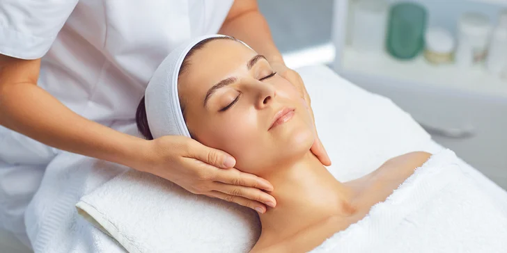 Kozmetické ošetrenia v salóne Stella: Mikrodermabrázia, chemický peeling, ihličková mezoterapia a iné