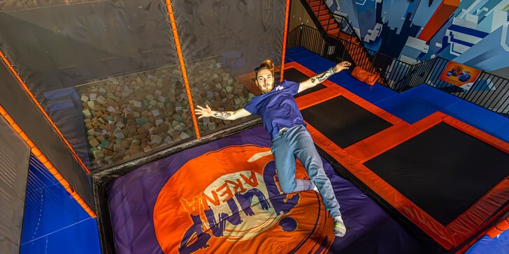 Užite si super adrenalín a neobmedzený pohyb v trampolínovom centre JUMP ARENA