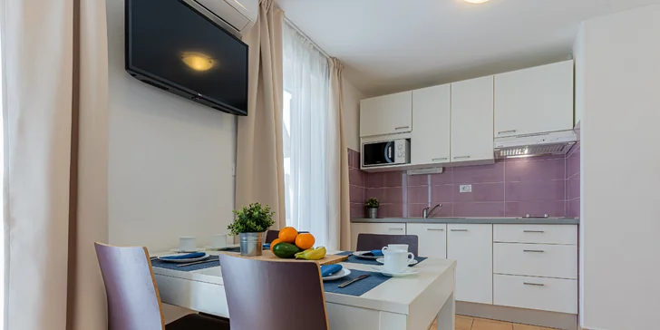 Dovolenka pri chorvátskom mori: vybavené apartmány v modernom kempe