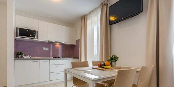 Dovolenka pri chorvátskom mori: vybavené apartmány v modernom kempe