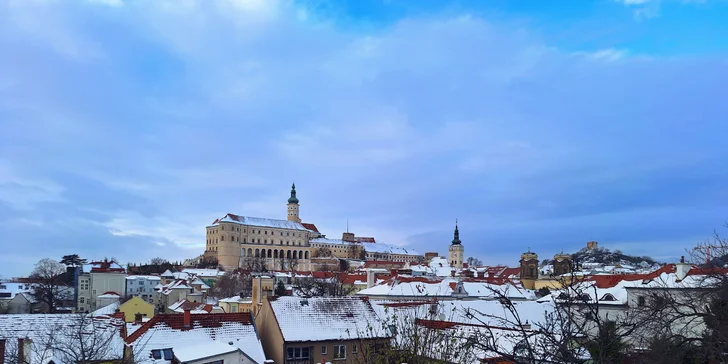 Historický penzión priamo pod Sv. kopčekom v Mikulove: výhľad na zámok aj degustácia vín
