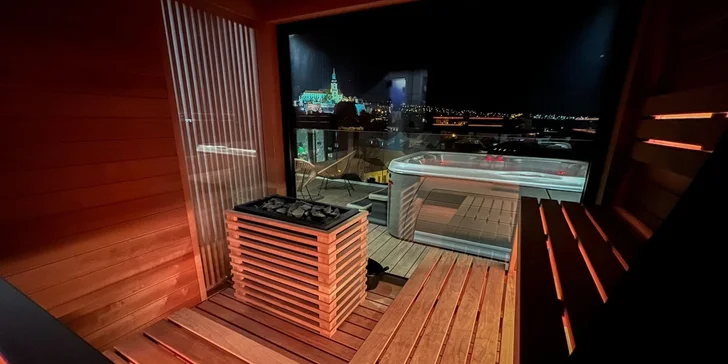 Romantický pobyt s exkluzívnym privátnym wellness na streche hotela s výhľadom na mesto Nitra