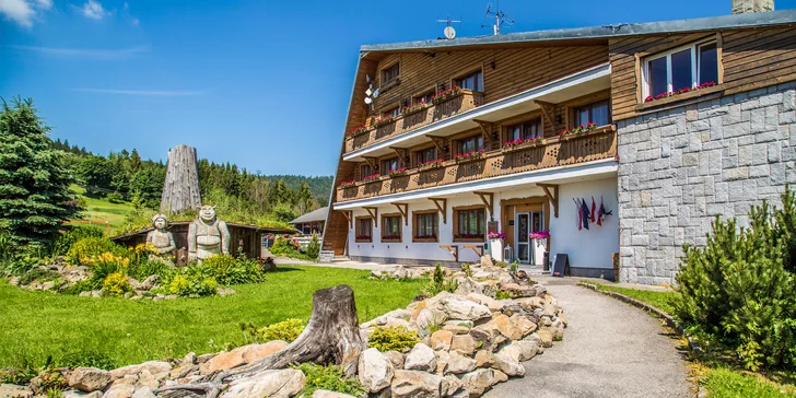 Wellness pobyt v Beskydoch: raňajky či polpenzia, termálny bazén a fínska sauna aj zľava na procedúry