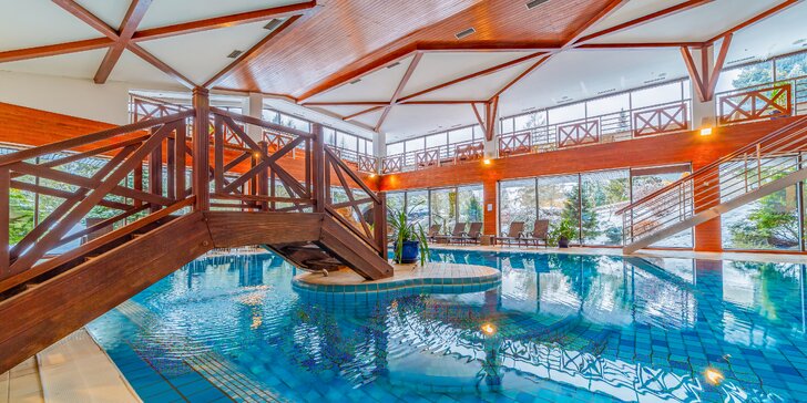 Hotel Kontakt****: Wellness s bazénom aj jacuzzi barom na okraji majestátnych Vysokých Tatier