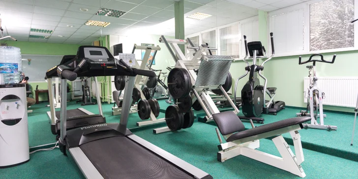 Kontakt Wellness Hotel**** s exkluzívnym bazénovým a wellness svetom