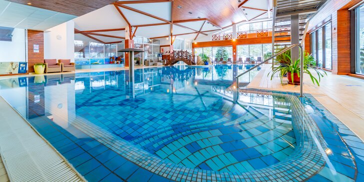 Kontakt Wellness Hotel**** s exkluzívnym bazénovým a wellness svetom
