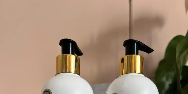 Chemický peeling, detoxikačné alebo luxusné anti AGING ošetrenie, laminácia obočia či lash lifting