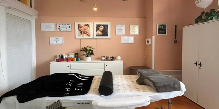 Chemický peeling, detoxikačné alebo luxusné anti AGING ošetrenie, laminácia obočia či lash lifting