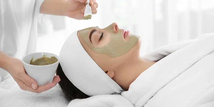 Chemický peeling, detoxikačné alebo luxusné anti AGING ošetrenie, laminácia obočia či lash lifting