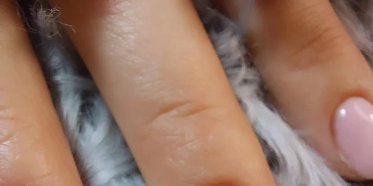 Manikúra: japonská, hĺbková, pánska alebo IBX kúra či gél lak v Daily nails