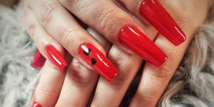 Manikúra: japonská, hĺbková, pánska alebo IBX kúra či gél lak v Daily nails