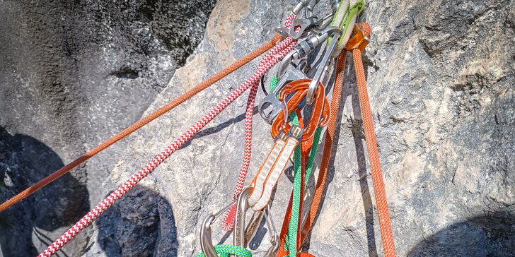 Kurzy lezenia na skalách pre začiatočníkov aj pokročilých