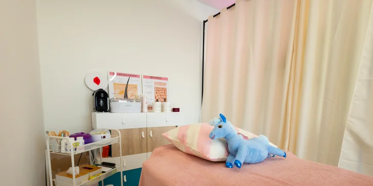 Pohodlná depilácia cukrovou pastou alebo voskom: Horná pera, podpazušie, bikiny, zadok, stehná a iné