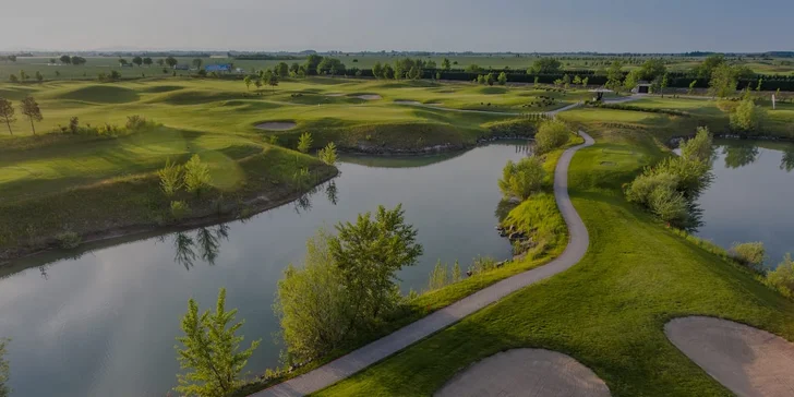 2-hodinový alebo 3-hodinový skupinový golfový kurz pre začiatočníkov s profesionálnou trénerkou Michaelou Patzeltovou