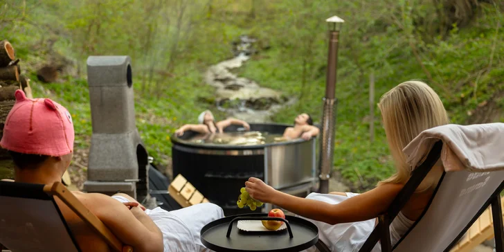 Lesný wellness zážitok: Samoobslužná Sauna & Hot Tube v prírode