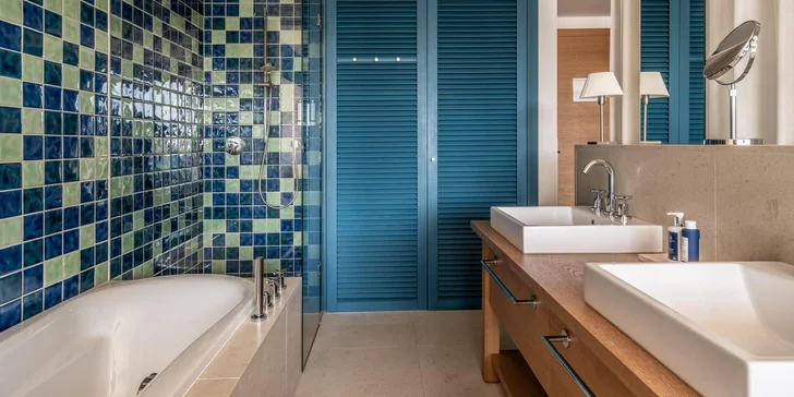 5* rezort na polostrove Punta Skala: raňajky, neobmedzene luxusný wellness, súkromné ​​pláže i zábavný klub