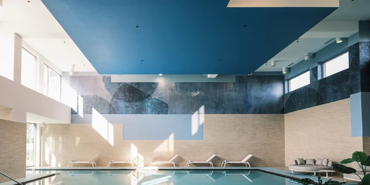 Luxusný 5* rodinný rezort pri Zadare: vlastná pláž a bazény, 2 deti zadarmo, plná či polpenzia, wellness aj úžasný detský svet