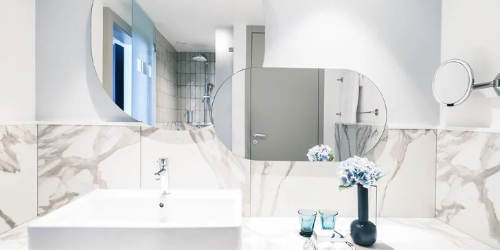 Luxusný 5* rodinný rezort pri Zadare: vlastná pláž a bazény, 2 deti zadarmo, plná či polpenzia, wellness aj úžasný detský svet