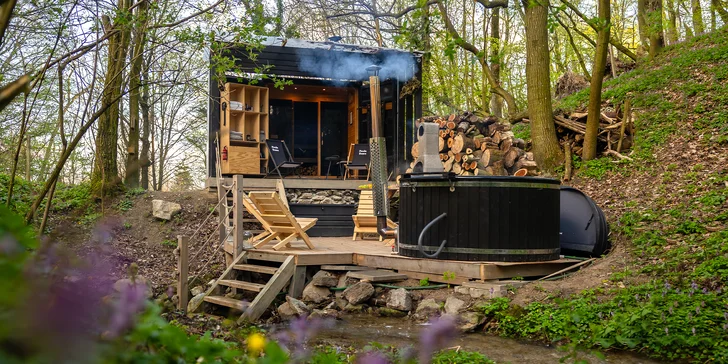 Lesný wellness zážitok: Samoobslužná Sauna & Hot Tube v prírode