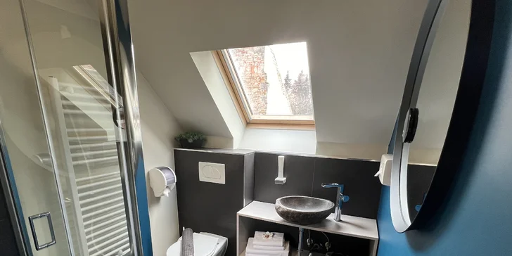 Romantický Eger s privátnym wellness v pet friendly hoteli: luxusné raňajky aj fľaša vína