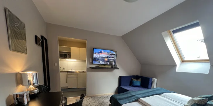 Romantický Eger s privátnym wellness v pet friendly hoteli: luxusné raňajky aj fľaša vína