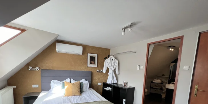Romantický Eger s privátnym wellness v pet friendly hoteli: luxusné raňajky aj fľaša vína