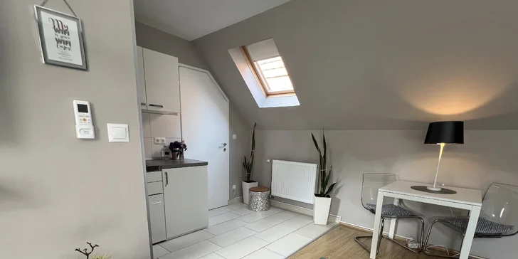 Romantický Eger s privátnym wellness v pet friendly hoteli: luxusné raňajky aj fľaša vína