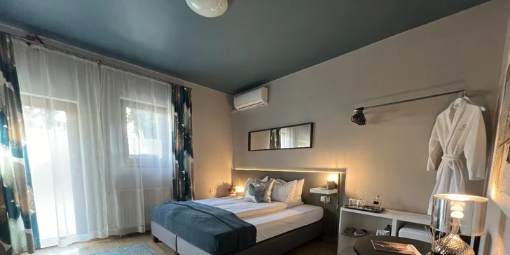 Romantický Eger s privátnym wellness v pet friendly hoteli: luxusné raňajky aj fľaša vína