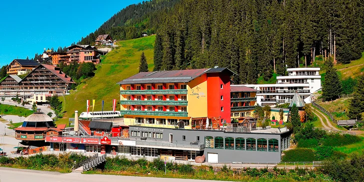 Alpský raj neďaleko Innsbrucku: neobmedzený wellness s bazénom a saunami aj bohatá polpenzia