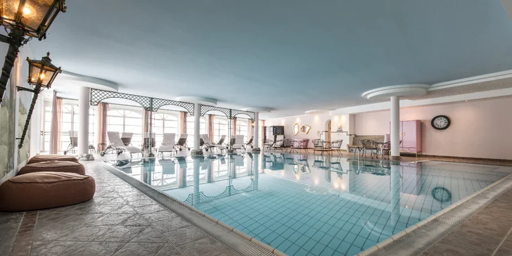 Alpský raj neďaleko Innsbrucku: neobmedzený wellness s bazénom a saunami aj bohatá polpenzia