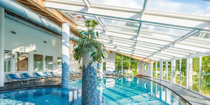 Wellness pobyt s plnou penziou v talianskych Alpách: hotel s bio záhradou, bazénom a spa pri Terme di Levico