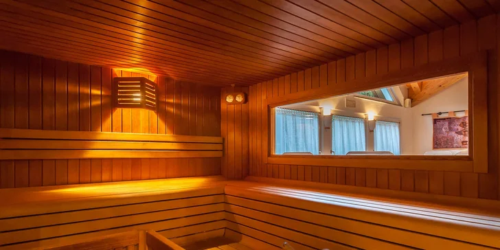 Wellness pobyt s plnou penziou v talianskych Alpách: hotel s bio záhradou, bazénom a spa pri Terme di Levico