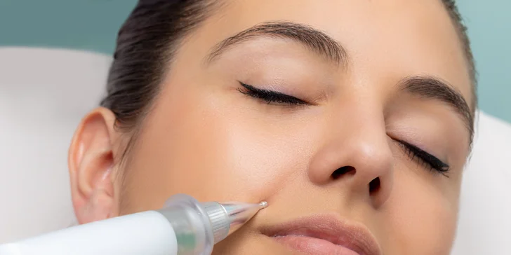 New age plasma care: Odstránenie vrások na tvári, jaziev alebo strií