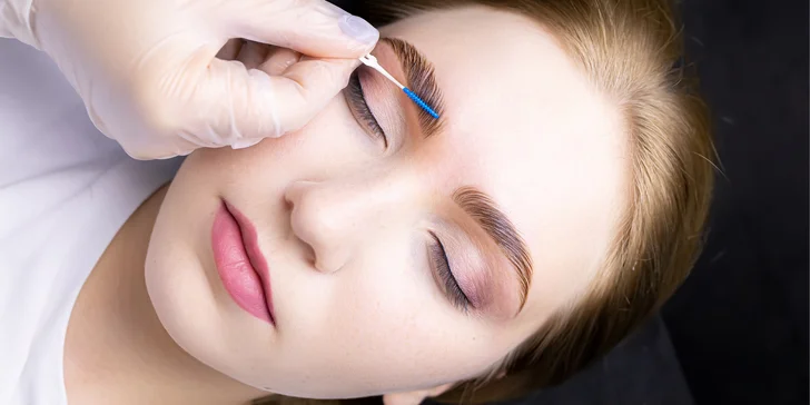 Laminácia obočia, Lash lift s farbením alebo výhodné kombo ošetrenie obočia a mihalníc