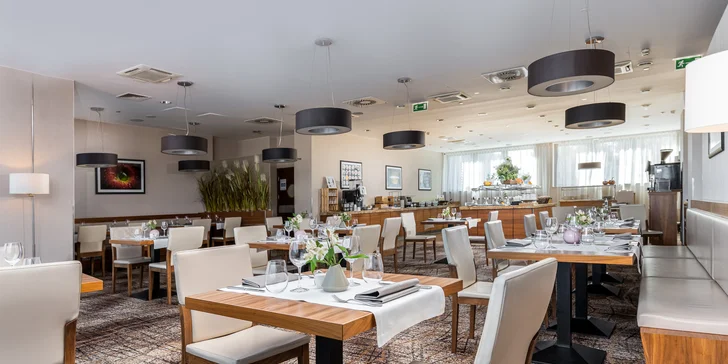 Hotel v Krakove blízko centra: vhodný na prácu, 24 hodinové biznis centrum i obchod, raňajky či večera a parkovanie v cene